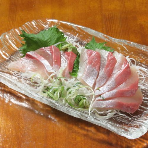 お刺身盛り合わせ一人前