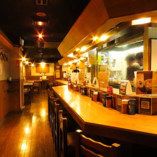 カウンタ―19席あります！