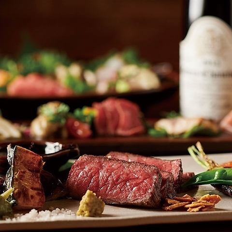 猿八の肉料理が堪能できる!肉好き必見のコース!3時間飲み放題付◎