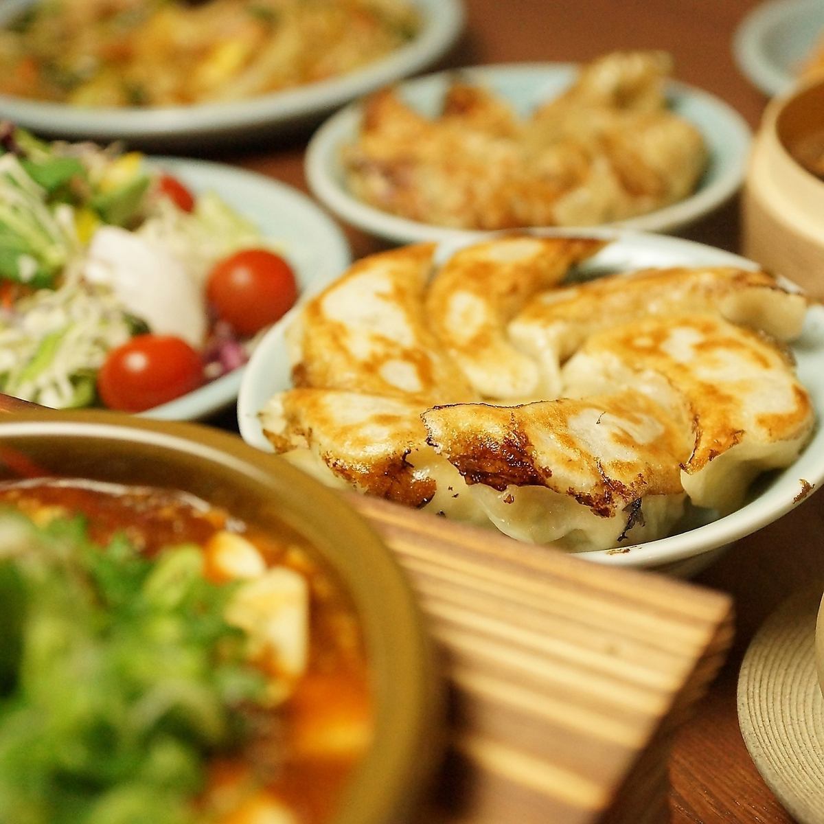 コスパ抜群の全8品日本酒等含む120分飲放付コースは5000円(税込)