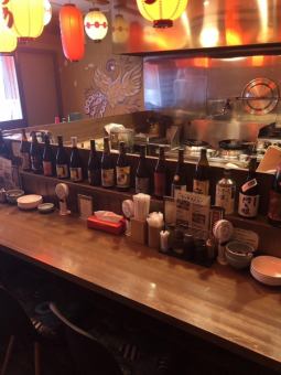 카운터는 11석 준비되어 있습니다.혼자는 물론 기분 친 친구와의 식사나, 커플·부부에서의 데이트 이용에도 추천◎