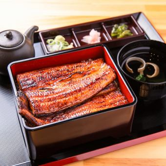 [Takeout: Unaju (plum)] 1,600 yen (tax included) / 1 portion *Online reservations can be made at "Take Eats"