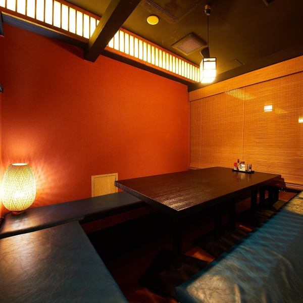 A soothing space illuminated by warm lighting ♪ Downlights create a calm atmosphere.Great for dates, entertainment, welcome and farewell parties, and other banquet scenes in the Ikebukuro area! We also offer many great services, including free coupons for secretaries, so feel free to take advantage of them!