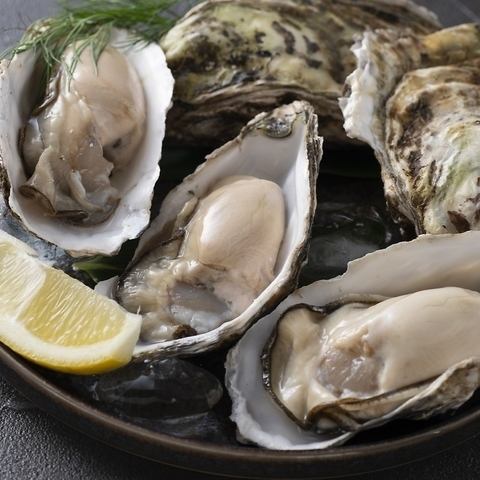 Raw oyster from Miyagi Prefecture (1 piece)