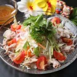 あぐー豚冷しゃぶサラダ