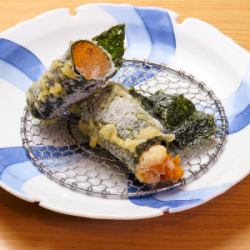 [Variety of Fried Food] Sea Urchin and Seaweed