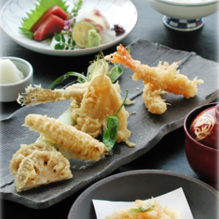 天ぷらとお刺身 竹林（ちくりん）