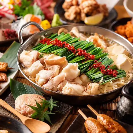 【名物を堪能】選べる鍋や馬刺し付!3時間飲み放題付!全8品《弁財天コース》
