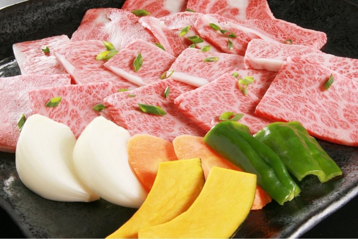 仕入からこだわっているお肉。是非一度ご賞味ください