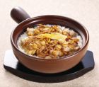 夏草花と鶏肉の土鍋ご飯