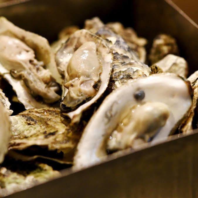 三陸産の牡蠣が生・蒸しの2つの食べ方で食べ放題！4500円！