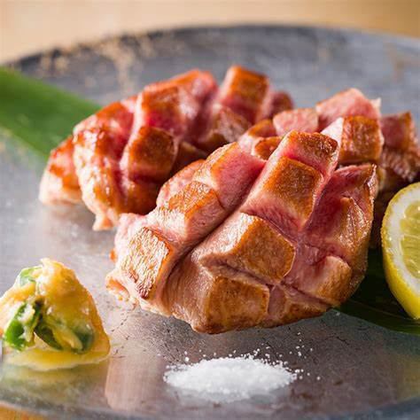 【厚くて柔らかいのが仙台牛タンの魅力】牛タン料理が目白押し！