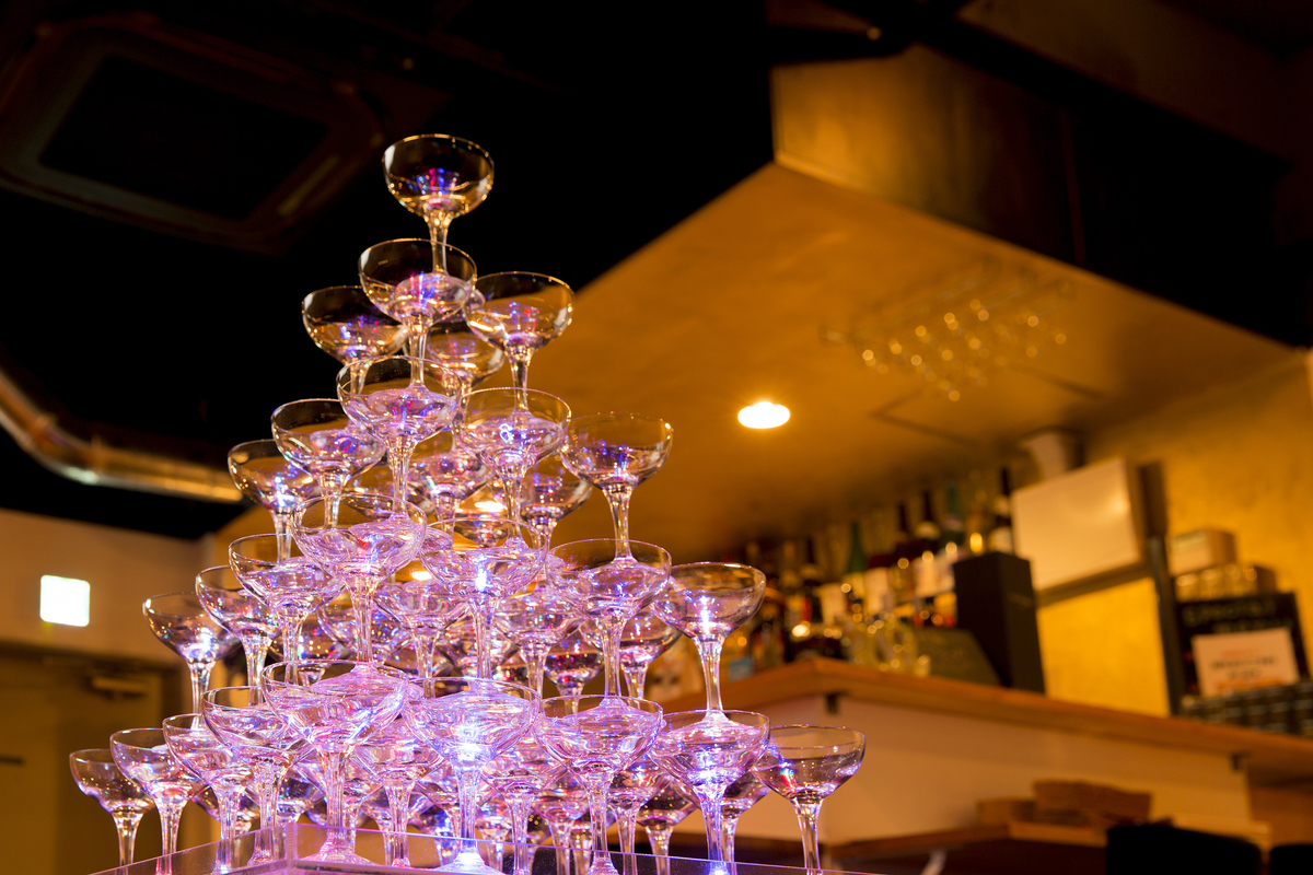 Recommended champagne tower for charter off-party in Shibuya
