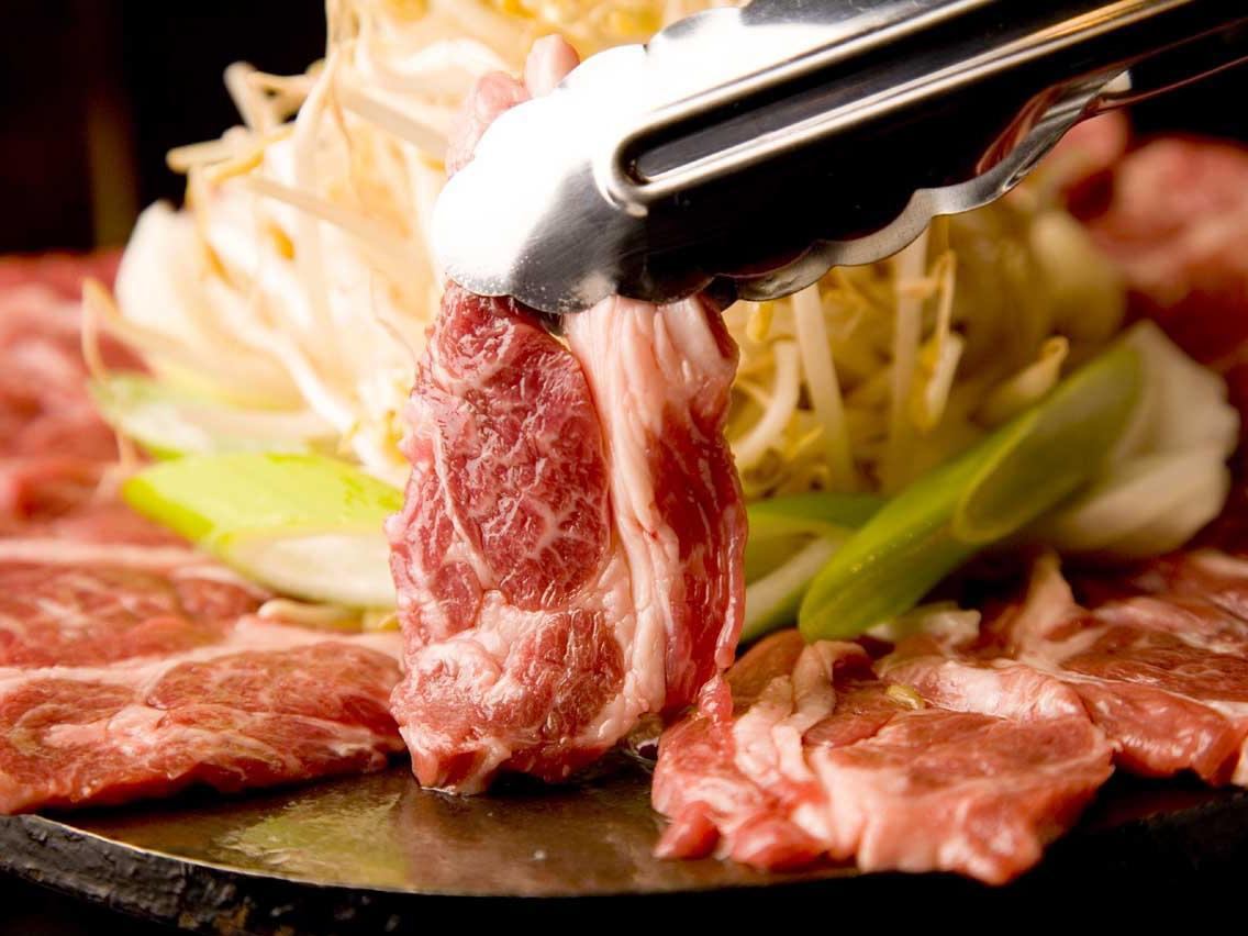1 person ~ OK! Draft beer included [Food and drink] All-you-can-eat 6,985 yen! Highest grade raw lamb Jingisukan
