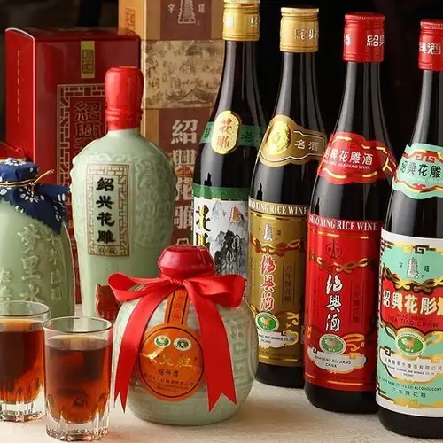 多彩ドリンクを料理と