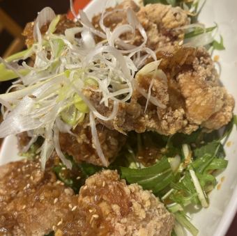 鶏の唐揚げ油淋鶏ソースかけ