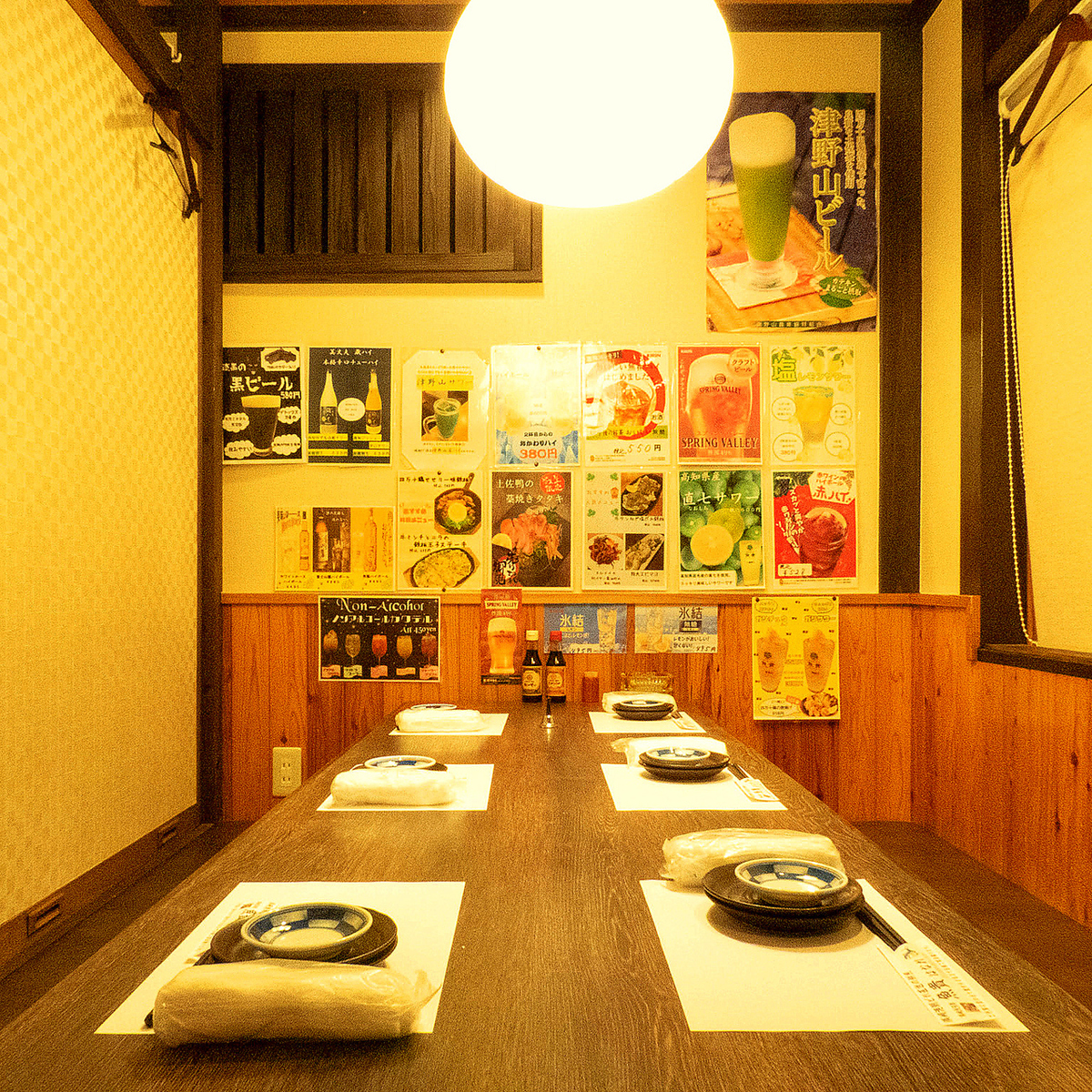 【宴会可能!】広々とした店内で楽しいひと時を♪