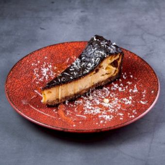 ゴルゴンゾーラのバスク風チーズケーキ