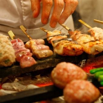 Enjoy our specialty [Kushiyaki & Offal Hot Pot] ♪ All-you-can-drink included ≪5,500 yen → 5,250 yen with online reservation≫
