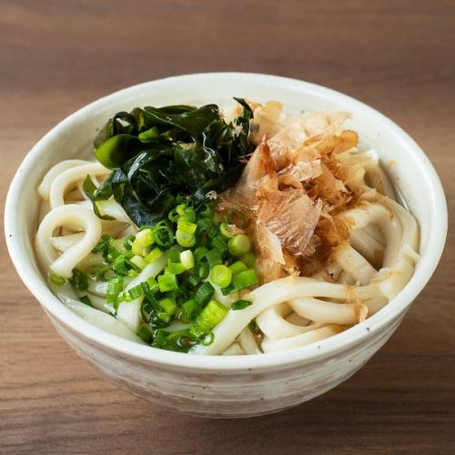〆の出汁うどん