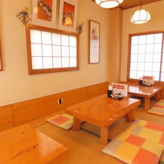 10名様以上のご宴会も可能なお座敷席です。