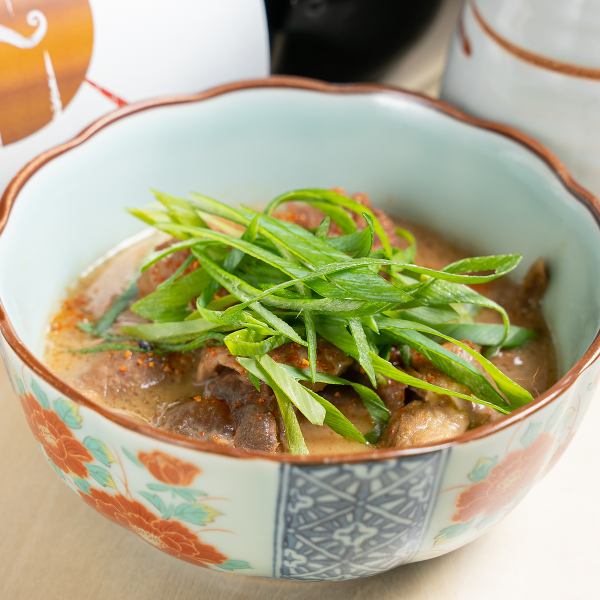 Discerning "simmered beef tendon in white miso"!
