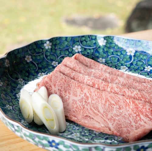 【葉山牛】極上黒毛和牛のすき焼き