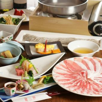 [娱乐]宴会套餐（含税5,500日元）黑猪肉火锅共7道菜≪仅限平日≫