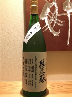 [香川] Maruo总店Etsu Gaijin Junmai Ginjo Sanshu Yamada Nishiki未过滤学生（1 go）