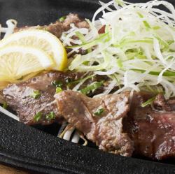 鉄板ネギ塩牛タン