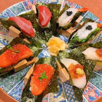 4 种口味的阿特玛基（8 个）