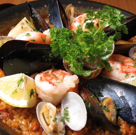 本格パエリア&ラムチョップ【スパニッシュコース☆】2時間飲み放題付き9品5000円