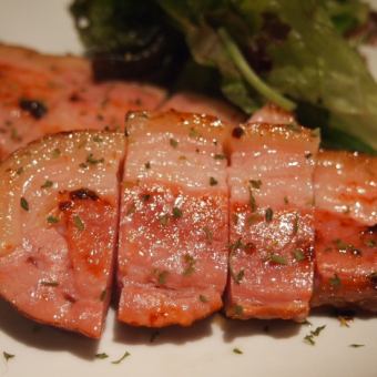 熟成厚切りベーコンステーキ