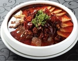 Sichuan spicy hormone stew