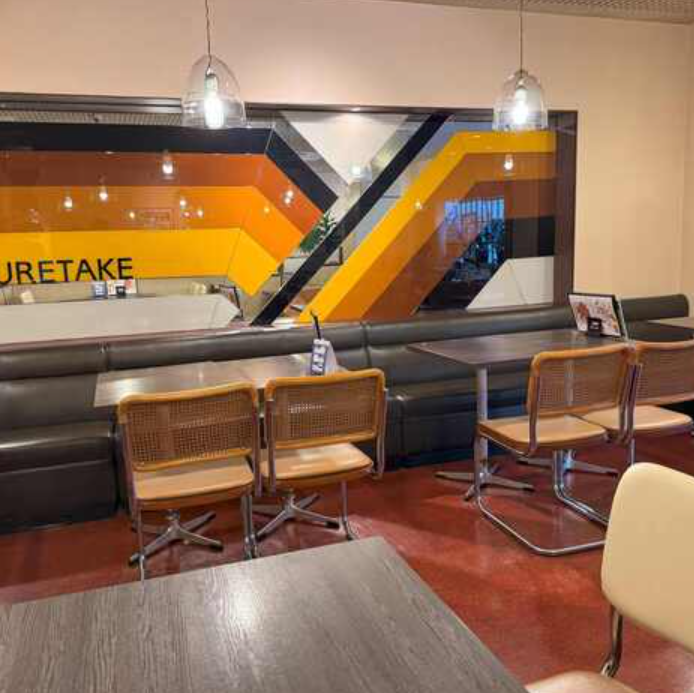 おひとり様でもゆっくりとお食事をご堪能できます。