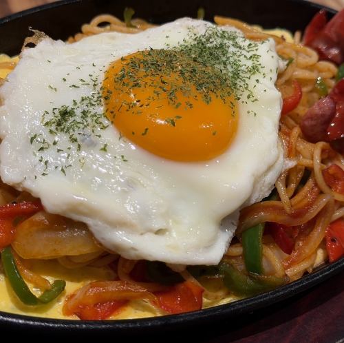 鉄板ナポリタン