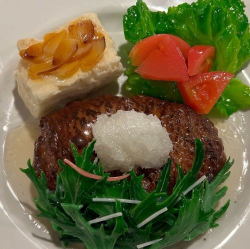 和風ハンバーグ（和風おろしソース仕上げ）