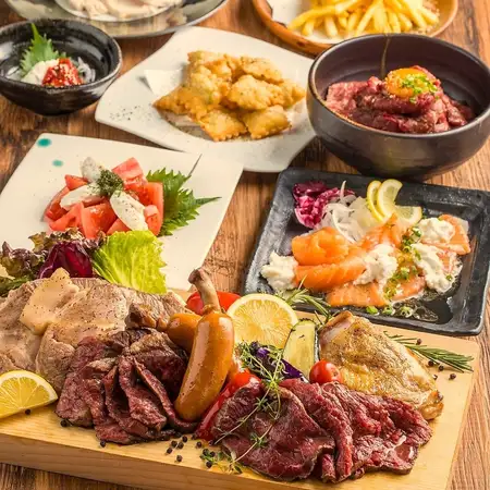 【厳選コース】鮮魚3種盛りや3種のステーキまたはスタミナ焼き♪ 2.5時間飲み放題 10品 4,500円