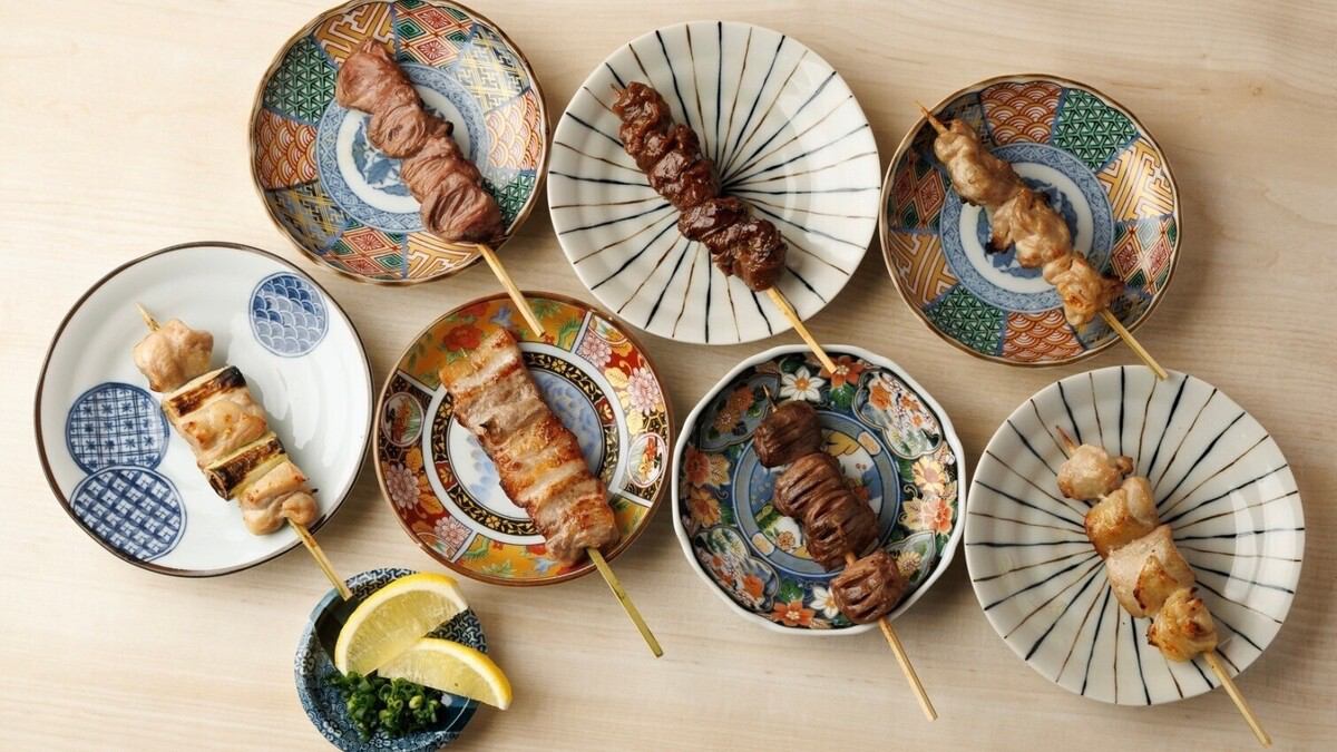 炭火で焼き上げる当店名物ぼ焼き鳥をお楽しみください◎