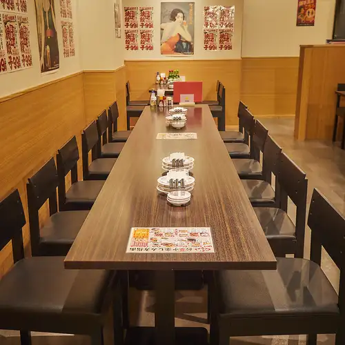 <p>【NEWOPEN】少人数でも大人数でも最適な空間！落ち着いた雰囲気の店内でゆっくりと楽しむ！2次会や女子会・お昼のママ会にもぜひご利用下さい★</p>
