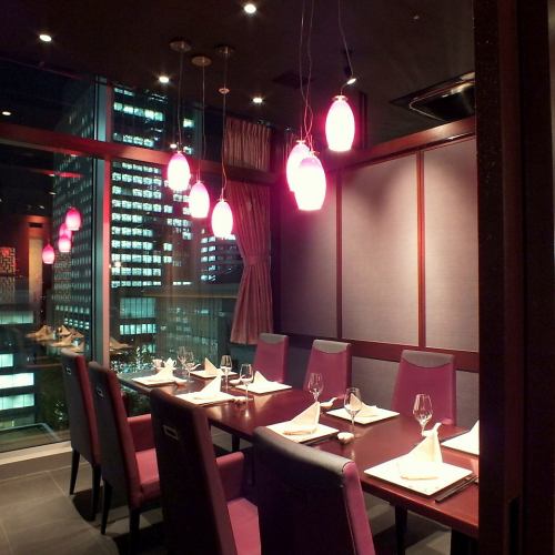 【Private room seats with plenty of liberating night view】