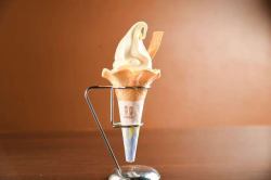 ソフトクリーム (オリジナルバニラ)