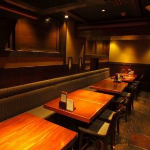 It is a popular private table where you can drink quietly.For entertainment and various banquets, and for gatherings that can be enjoyed with friends inside the room When you are looking for the venue for the second party, please come to Torimoto ☆