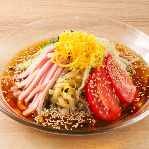 当店自慢の冷やし中華♪