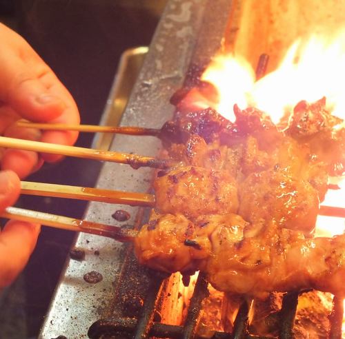 1串１串丁寧に焼き上げる炭火焼