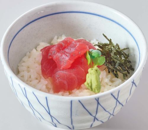 まぐろミニ丼セット