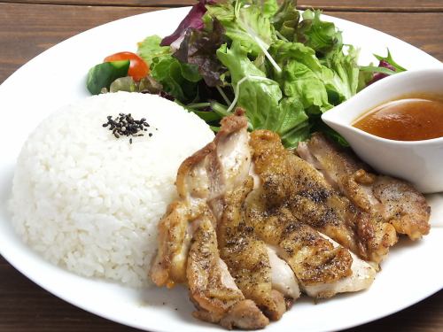 チキングリルプレートGrilled Chicken Plate with Rice