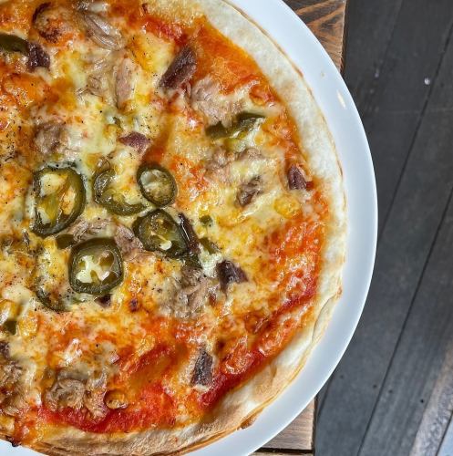 Spicy Tomato Pizza with Tuna and Jalapeno