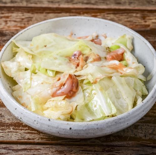 塩辛キャベツ炒め