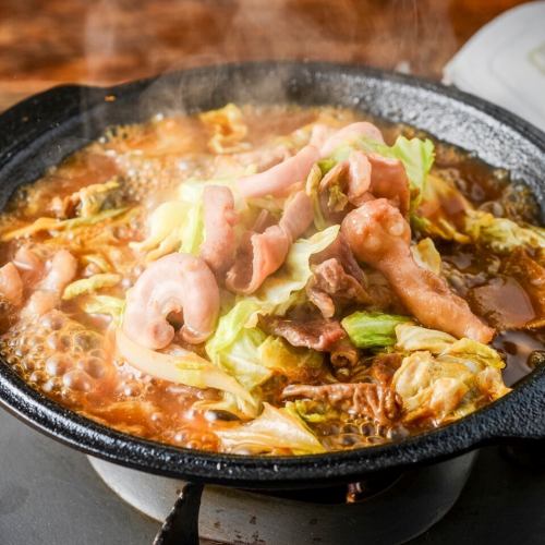 是非ご賞味頂きたい★名物「秋田鉄板味噌ホルモン」